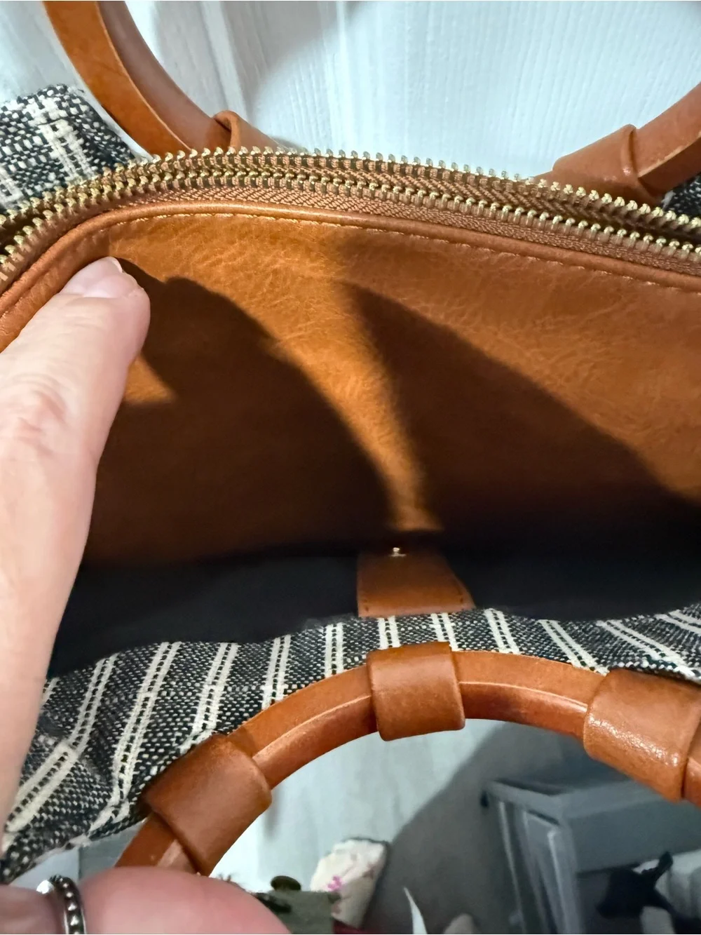 Antik Kraft Black & Tan Striped Shoulder Bag 2 purses in one - Picture 10 of 14